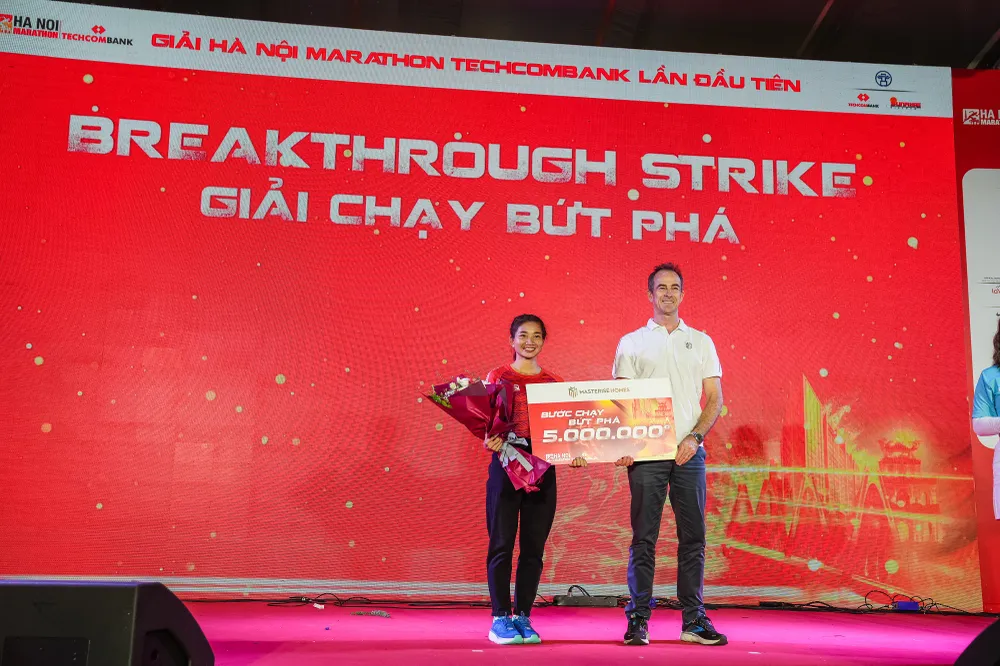 Masterise Homes đồng hành cùng hơn 6.000 VĐV tại Hà Nội Marathon Techcombank ảnh 5