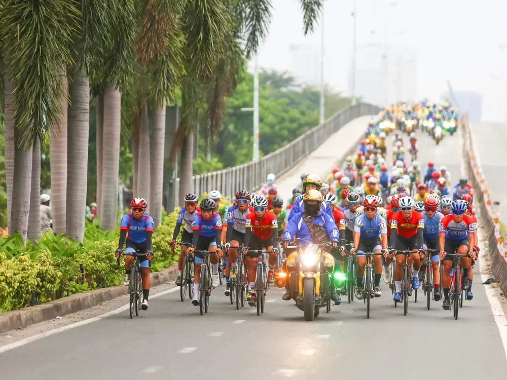  VWS đồng hành Cuộc đua xe đạp Nam Kỳ Khởi Nghĩa ảnh 1