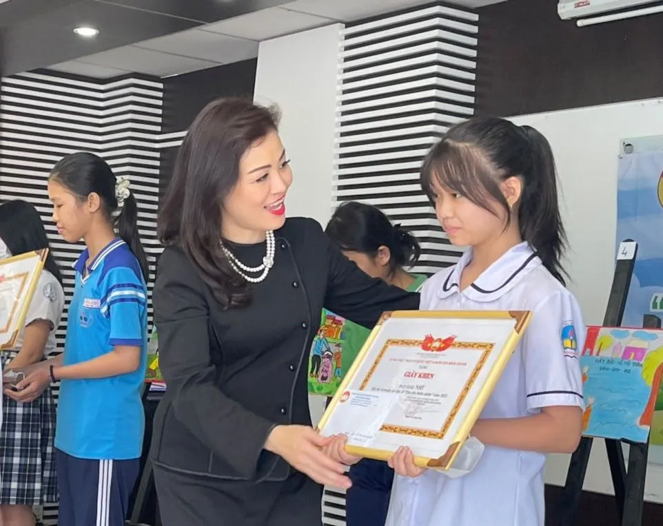 VWS khám sức khỏe định kỳ cho gần 400 người lao động ảnh 2