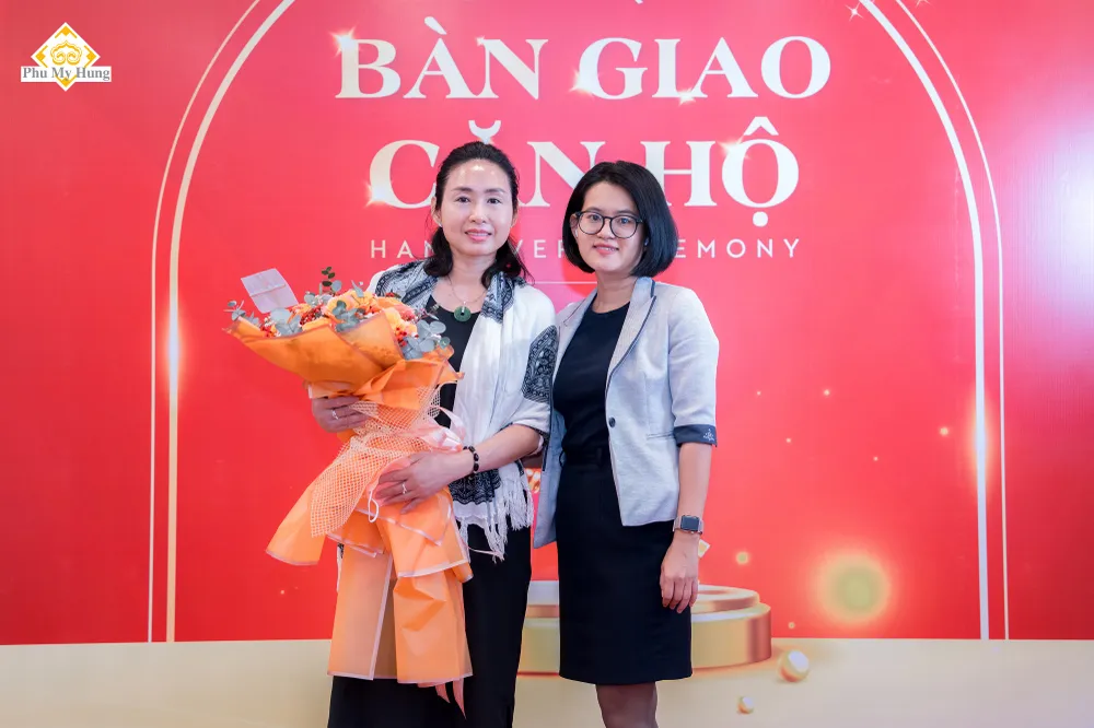 Khách hàng nhận nhà The Antonia đợt 1