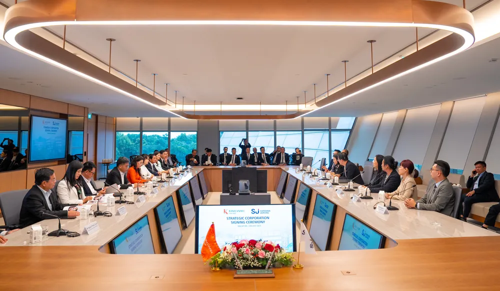 Quang cảnh lễ ký kết hợp tác chiến lược giữa Tập đoàn Surbana Jurong và Kim Oanh Group