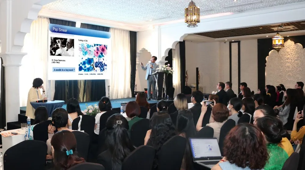 Quang cảnh hội thảo