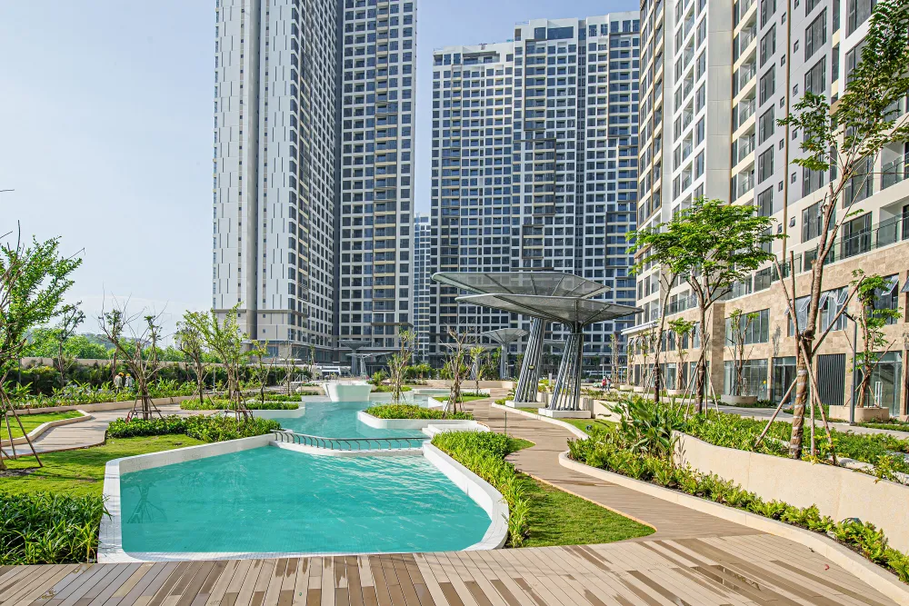 Chỉ cư dân mới có thể sử dụng tiện ích nội khu nhờ thiết kế compound, cùng loạt tiện ích ngoại khu chỉ cách vài bước chân