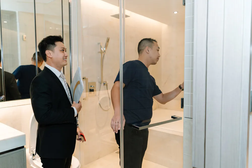 Những khách hàng đầu tiên đã nhận nhà mới tại tòa căn hộ hàng hiệu Marriott đầu tiên tại Việt Nam