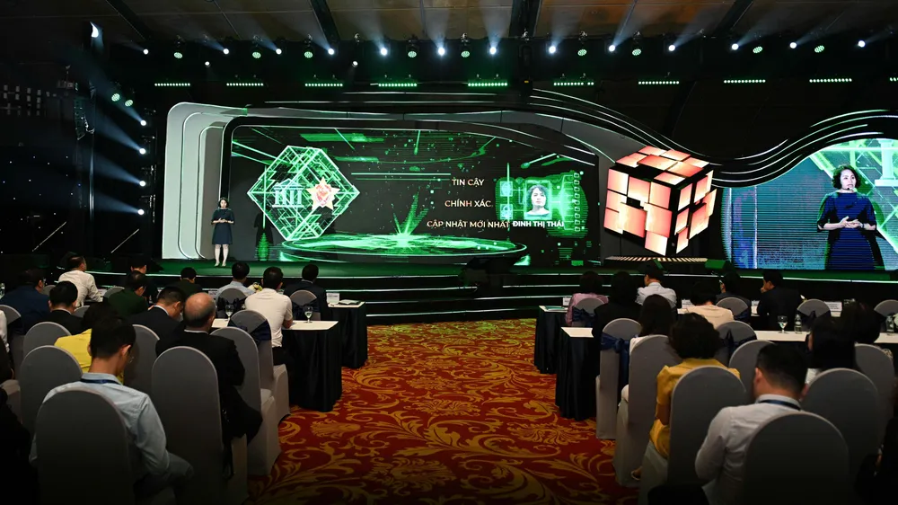 20240508_ChuyenDoiSoNganhNganHang 5-OK.jpg