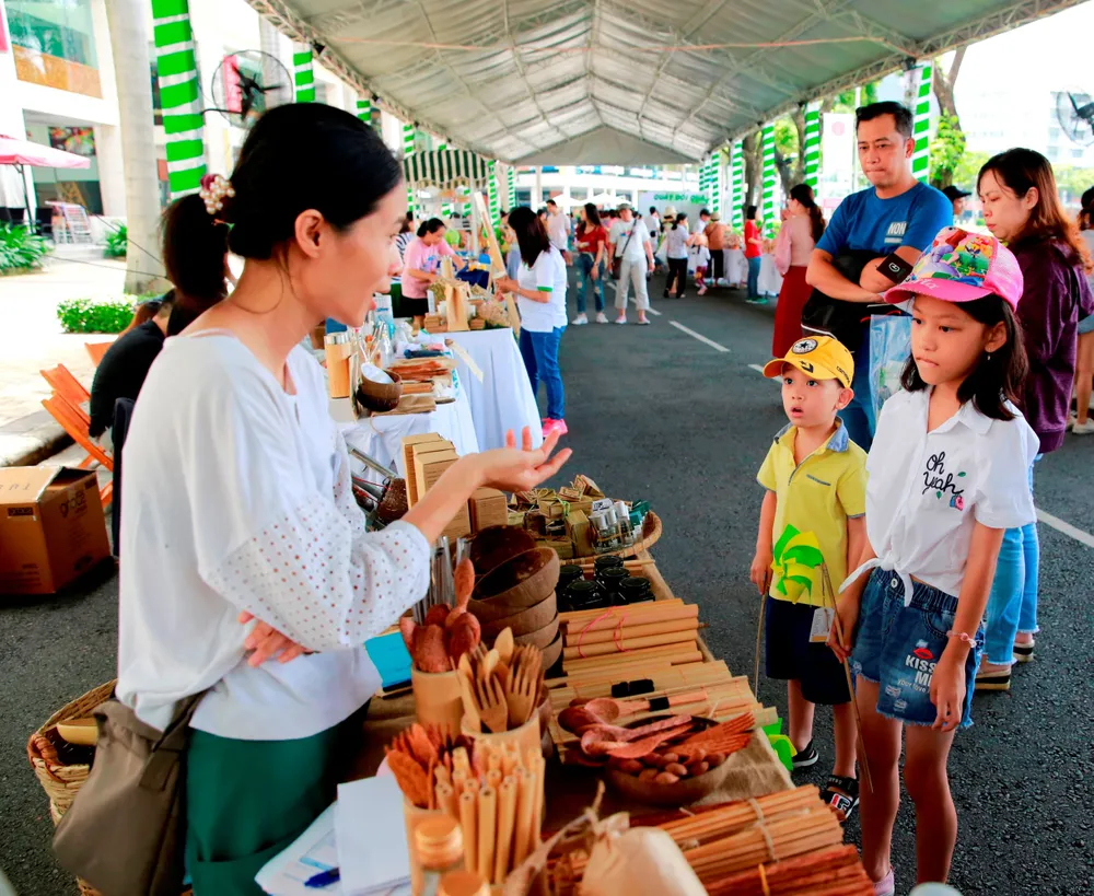 H2- ok Các sản phẩm bảo vệ môi trường được giới thiệu tại Ngày Hội Xanh Phú Mỹ Hưng.jpg