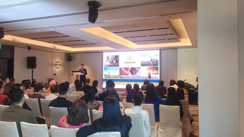 Hình Du Lịch 4.jpg