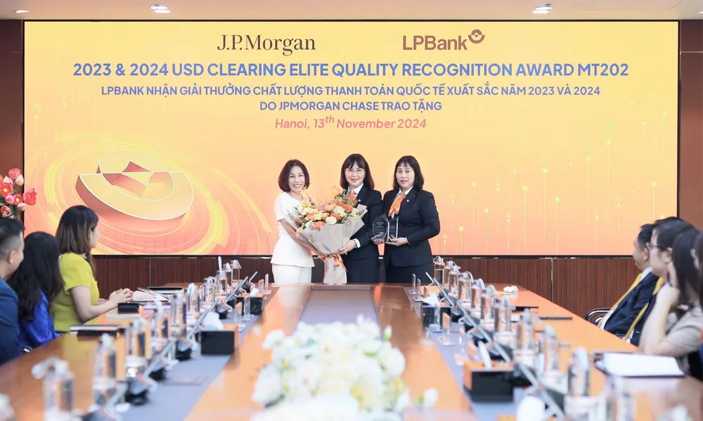 Anh 2 LPBANK - OK.jpg