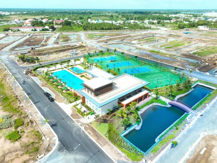 Hình LA Homes 3.jpg