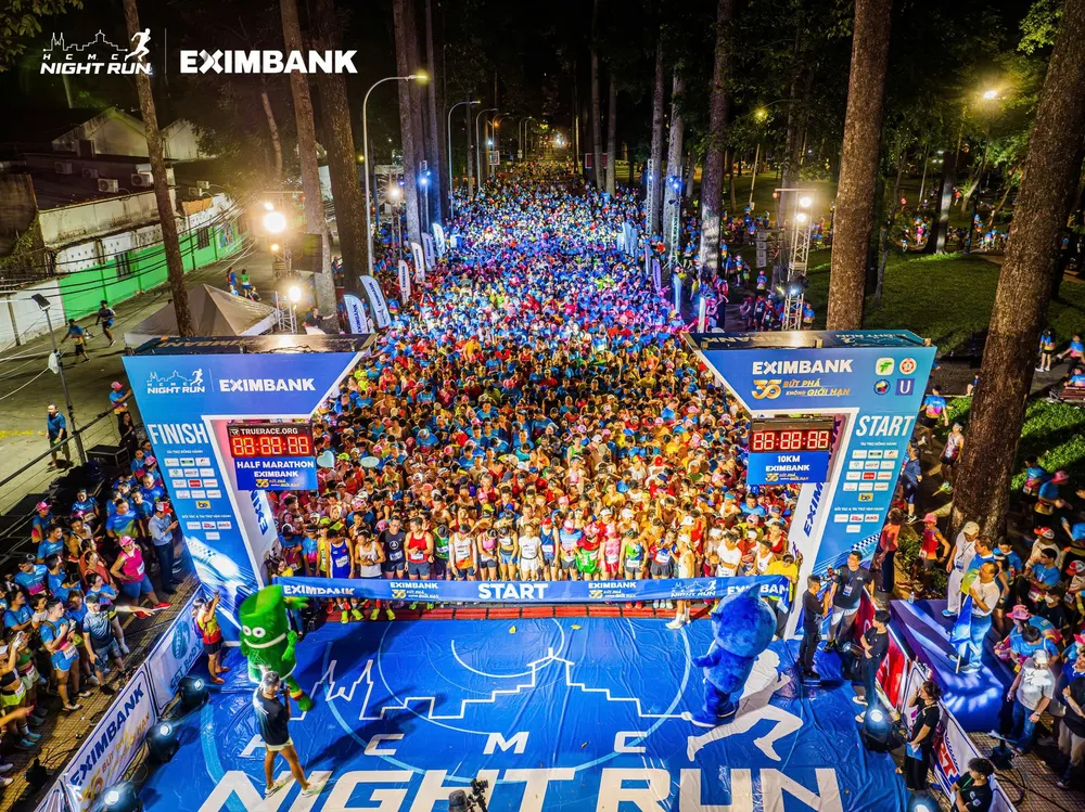 Giải chạy đêm TPHCM - Eximbank mùa thứ 4 chính thức trở lại