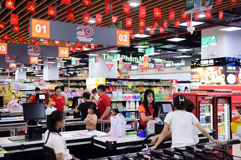 Satramart rợp sắc đỏ ưu đãi mừng Quốc khánh 2-9