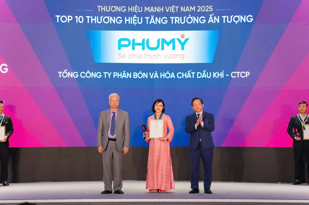 Phú Mỹ nhận Danh hiệu Top 10 Thương hiệu mạnh tăng trưởng ấn tượng 2025 trong Top 50 Thương hiệu mạnh 2025
