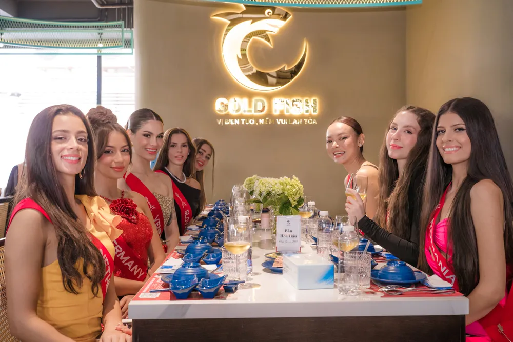 Người đẹp Miss Charm 2025 tham dự tiệc _Người đẹp và Biển cả_ tại Nhà hàng Gold Fish..jpg