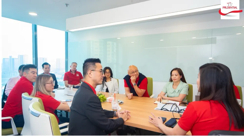 Prudential Việt Nam vinh dự đón tiếp bà Nguyễn Thị Hiền, Phó Giám đốc Quỹ Bảo trợ Trẻ em Việt Nam