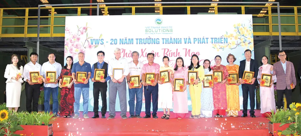 VWS tổ chức lễ tri ân các chuyên gia, kỹ sư và người lao động gắn bó với công ty suốt 20 năm hình thành và phát triển