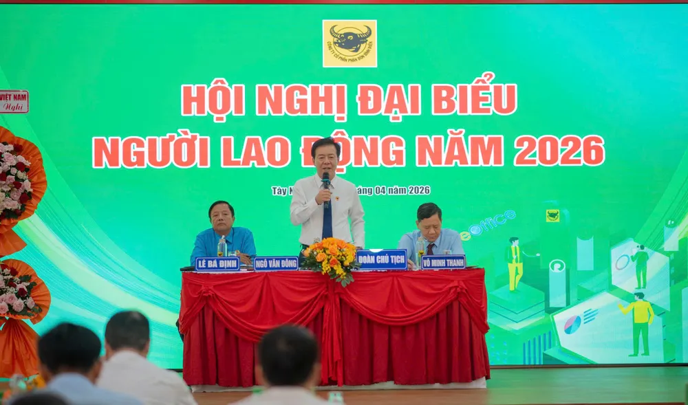 2eda2d442c0aad54f41b (1).jpg