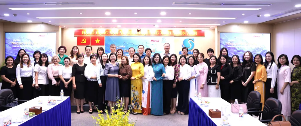 Đại biểu dự tọa đàm