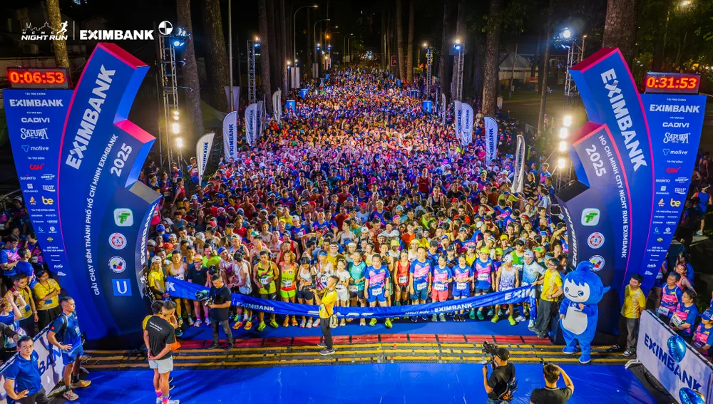 Giải chạy đêm TPHCM lần thứ 5 chính thức trở lại cùng sự đồng hành của Eximbank