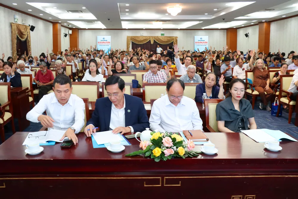 SAIGONBANK 3- OK.jpg