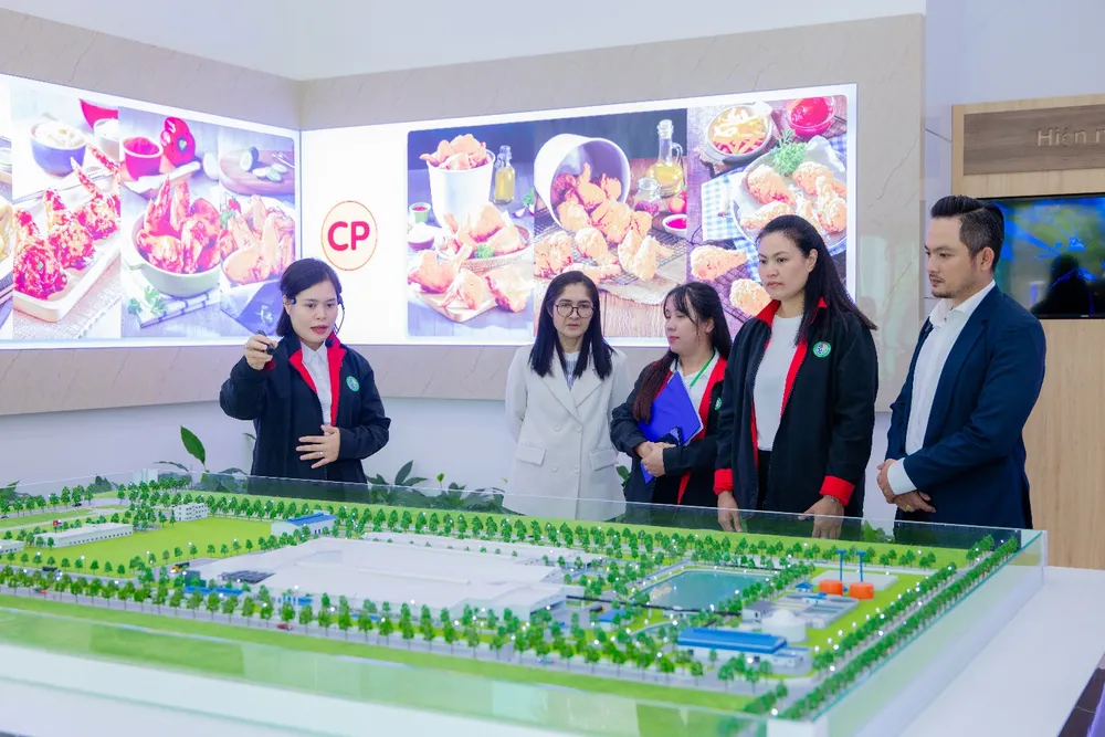 hình CPF Food 2.jpg