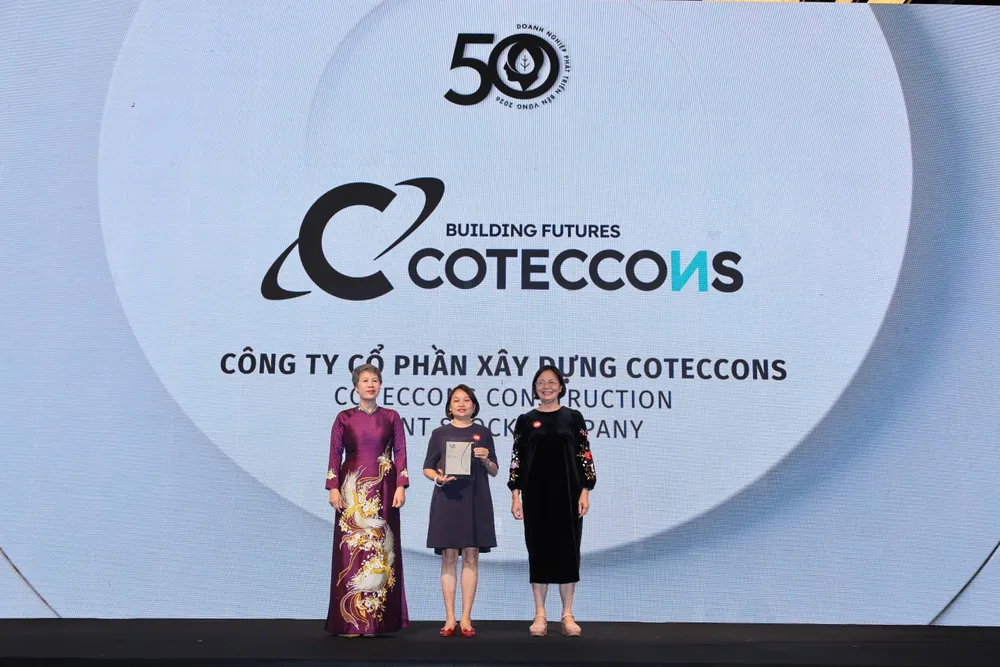 Coteccons 4 năm liên tiếp vào Top 50 Doanh nghiệp phát triển bền vững