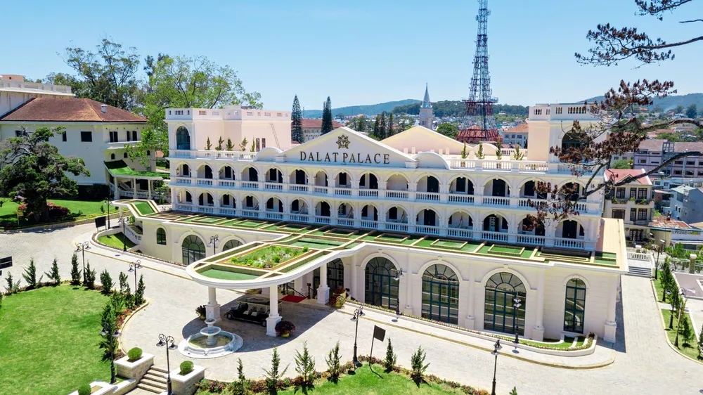 Dalat Palace Heritage Hotel: Trăm năm nơi quá khứ và hiện đại hòa trộn được gìn giữ