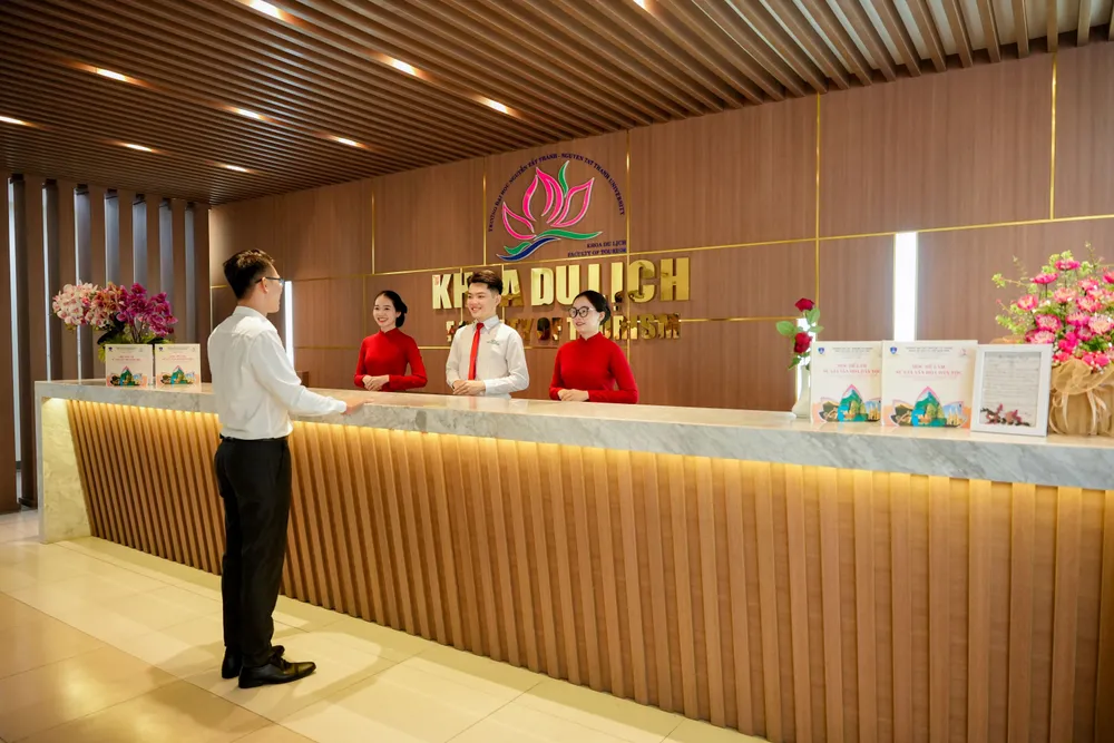 ok-Thứ tự xếp hạng đã bảo chứng cho chất lượng đào tạo, nghiên cứu và đổi mới sáng tạo tại Trường ĐH Nguyễn Tất Thành (2).jpg