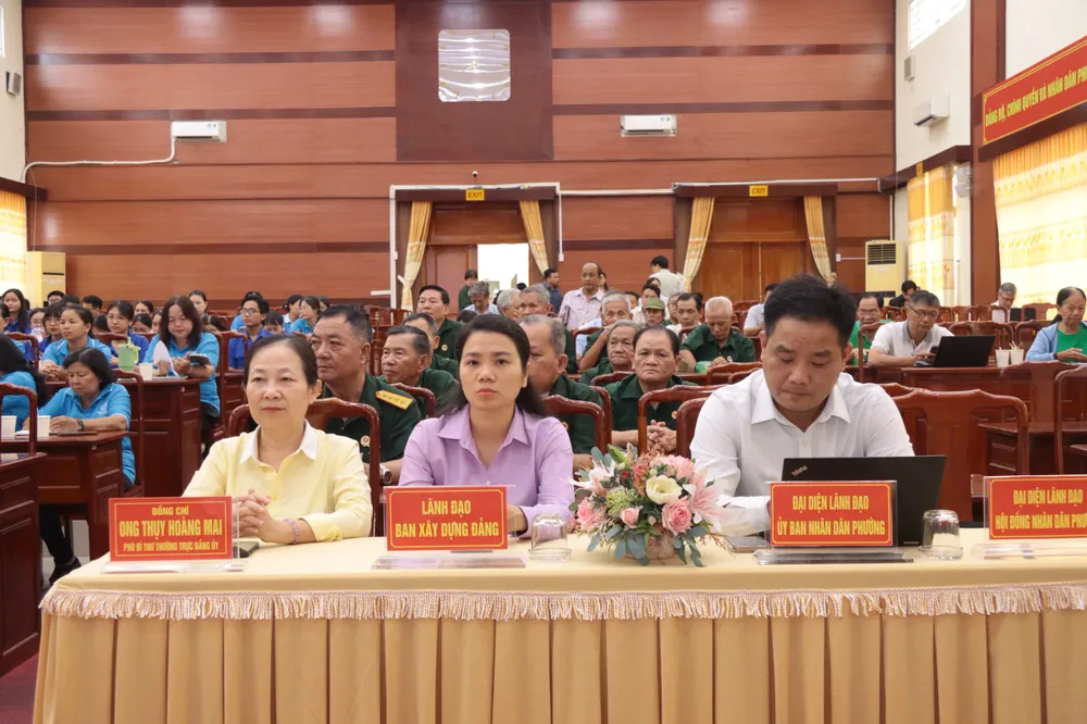 Toàn cảnh lớp bồi dưỡng kỹ năng “Bình dân học vụ số” và ứng dụng trí tuệ nhân tạo (AI) tại phường Lái Thiêu