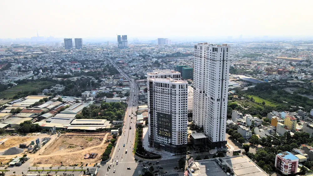 Toàn cảnh Green Skyline trên mặt tiền Quốc lộ 1K, một trong những trục giao thông quan trọng kết nối Đông Bắc TPHCM với các khu vực lân cận