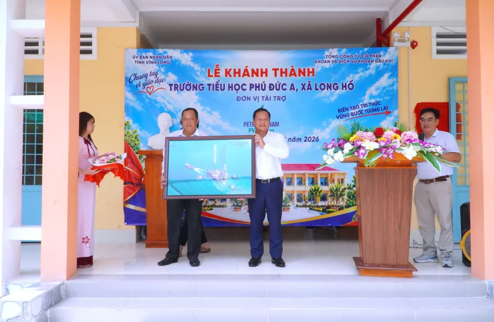 pic-4-OK.jpg