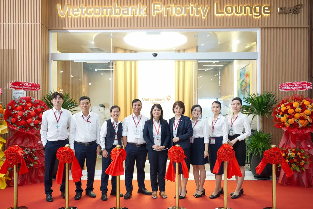 ok-hai truong Vietcombank Priority Lounge Cam Ranh (3).jpg