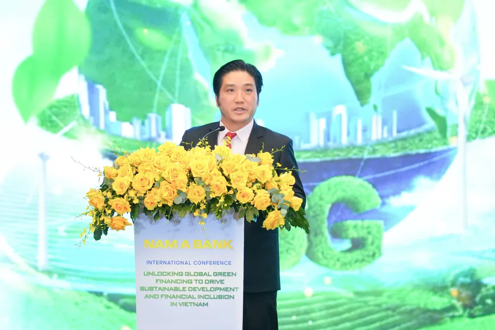 Ông Trần Khải Hoàn, Thành viên HĐQT, Tổng Giám đốc Nam A Bank, phát biểu tại Hội nghị “Khai mở thị trường vốn xanh quốc tế - thúc đẩy phát triển bền vững và tài chính toàn diện tại Việt Nam” 