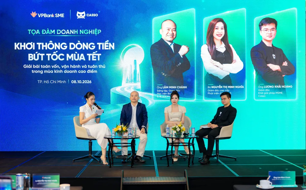 Các chuyên gia tham gia tọa đàm (từ phải sang trái): ông Lương Khải Hoàng, bà Nguyễn Thị Minh Nghĩa và ông Lâm Minh Chánh