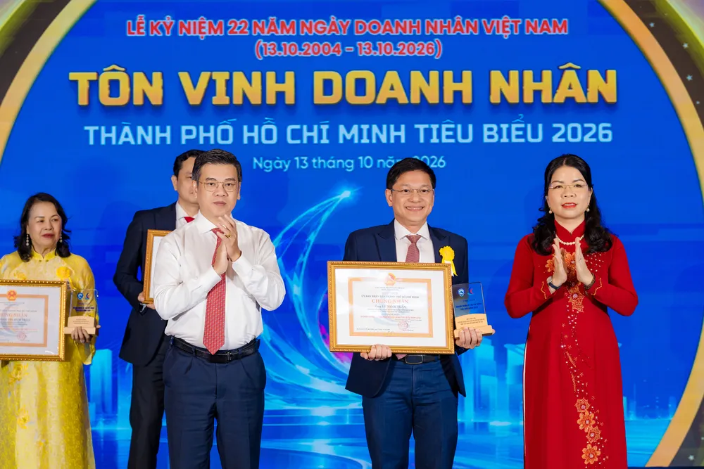 ảnh phụ.jpg