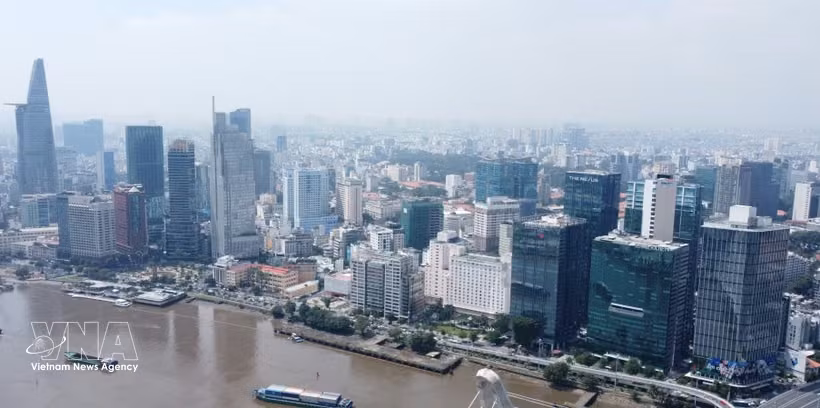 位于胡志明市越南国际金融中心涵盖西贡坊、滨城坊及安庆坊守添都市区。图自越通社