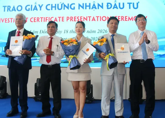 lanh-dao.jpg