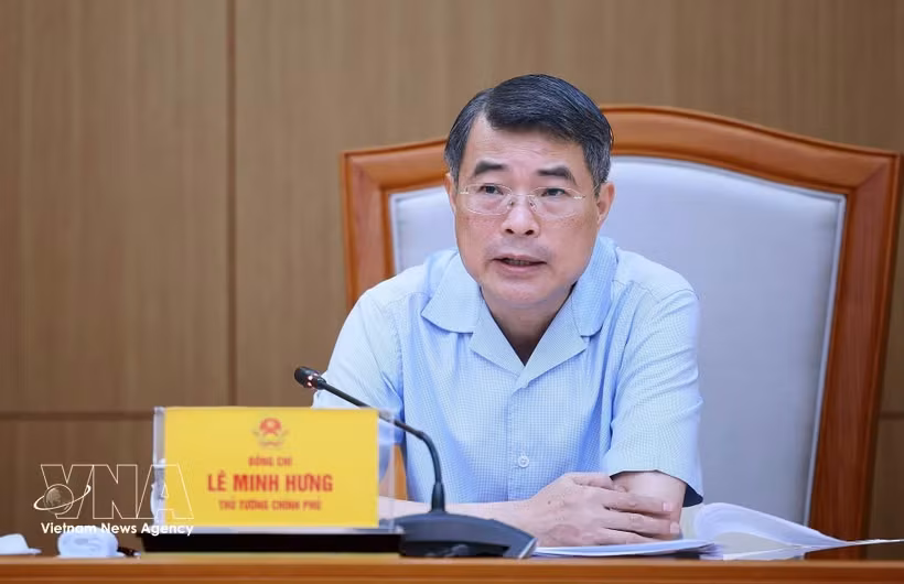 越南政府总理黎明兴主持召开会议。图自越通社