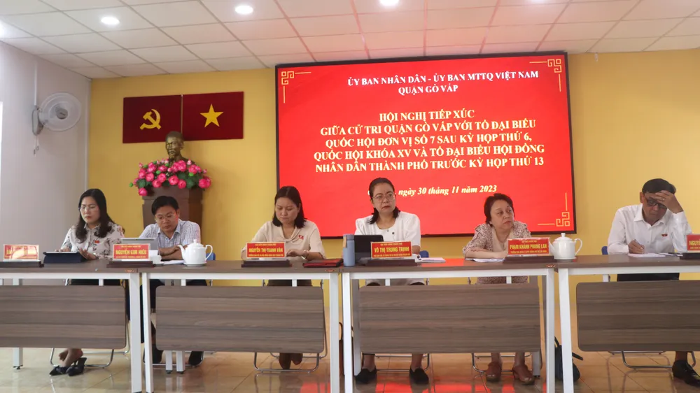 Tổ ĐBQH và ĐB HĐND TPHCM tại buổi làm việc Tổ ĐBQH và ĐB HĐND TPHCM tại buổi làm việc