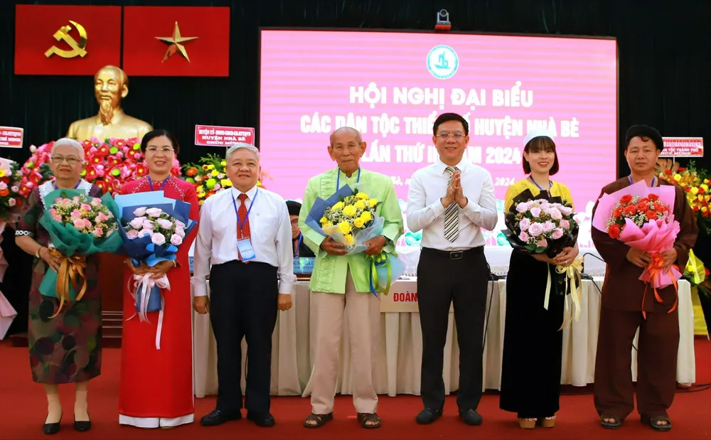 z5580032638501_7c69991d7d8ce9c222e9872944b45726 (2).jpg