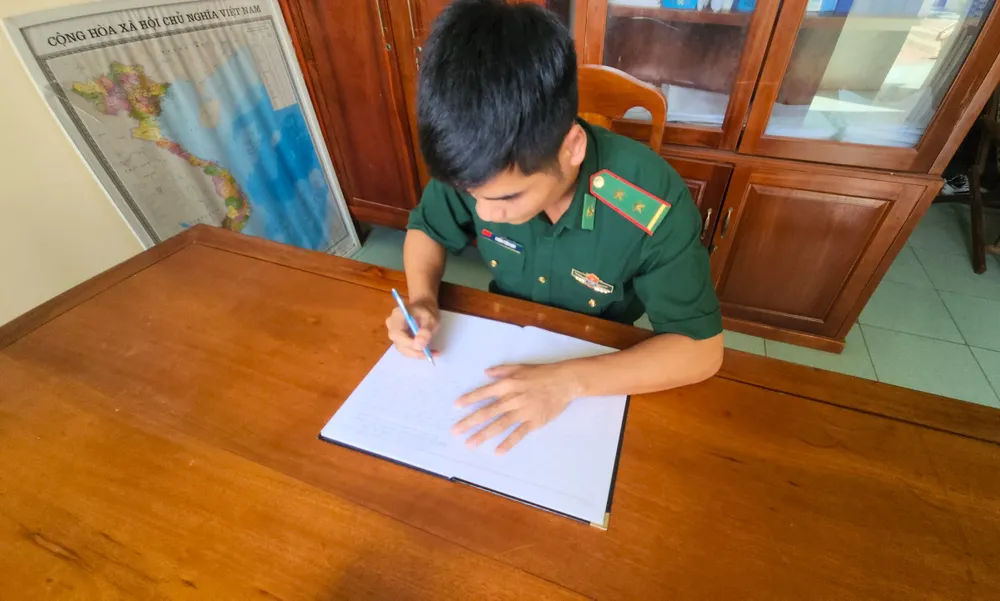 z5663543245682_268be9560be8d647510a95582b314b80 (2).jpg