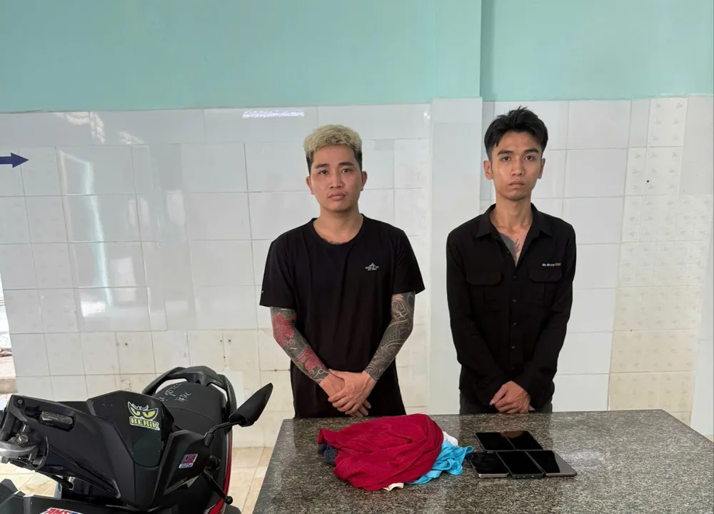 Ảnh - Lê Văn Nhâm, Lương Công Thuận.jpg