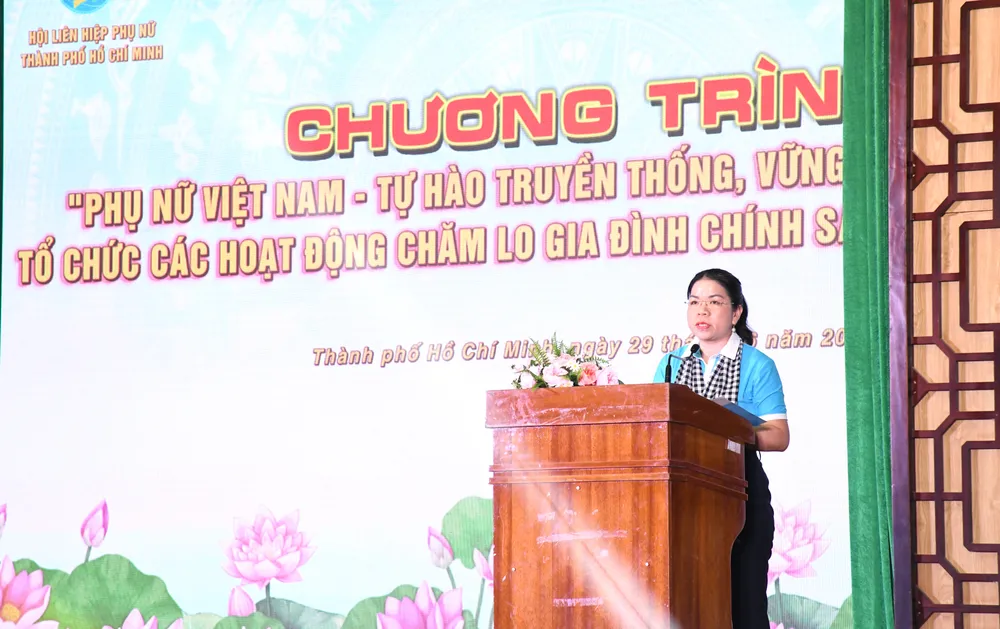 Chủ tịch Hội LHPN TPHCM Nguyễn Thị Ngọc Xuân phát biểu tại chương trình