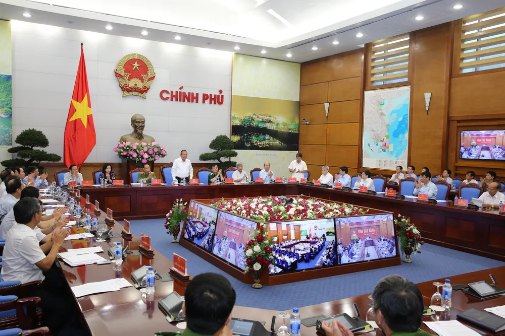 Đề nghị tăng cường khởi tố hình sự các vụ “cát tặc” ảnh 1