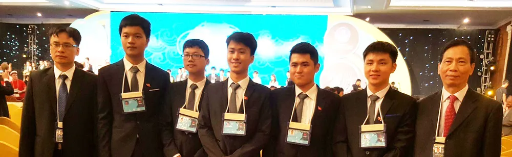 5 thí sinh Việt Nam đoạt giải cao trong kỳ thi Olympic Vật lý quốc tế ảnh 1