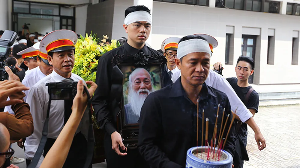 Hôm nay, thầy Văn Như Cương về thăm học trò lần cuối ảnh 1