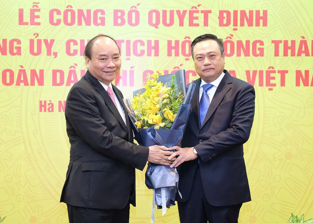 Thủ tướng yêu cầu Tập đoàn PVN chống lãng phí, tiêu cực, tình trạng “sân trước sân sau”  ​ ảnh 1