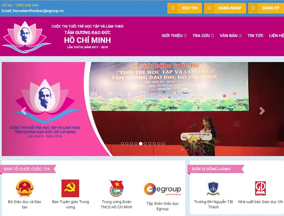  Thí sinh làm bài trắc nghiệm trực tuyến trên trang điện tử http://hocvalamtheobac.vn ở vòng thi thứ nhất 