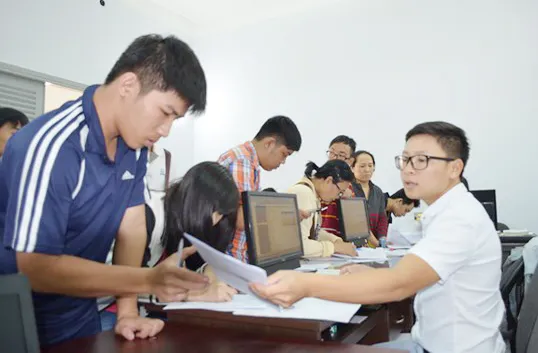 Thí sinh nộp hồ sơ đăng ký dự thi THPT quốc gia 2018 từ ngày 1-4