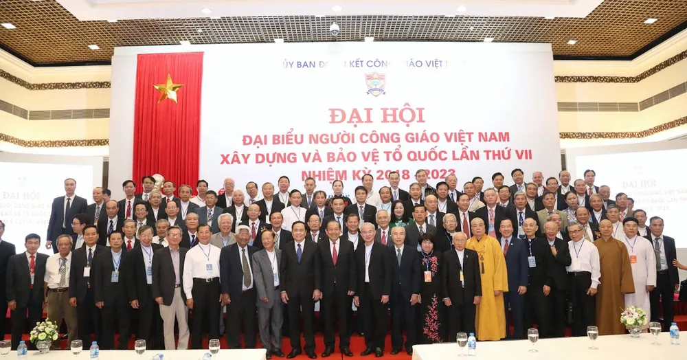 Đồng bào công giáo góp phần thiết thực xây dựng và phát triển đất nước ảnh 3