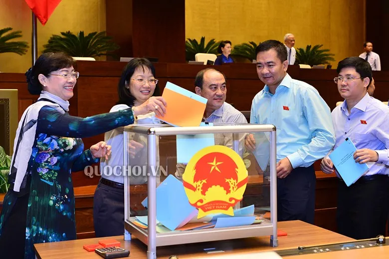 Chiều nay 25-10, công bố kết quả lấy phiếu tín nhiệm ảnh 2